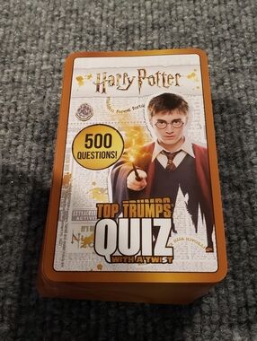 Harry Potter - Top Trumps Quiz Game With a Twist - 500 Questions - 6+